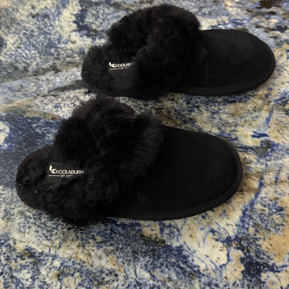 UGG Black Suede Slippers with Fur *NEW*